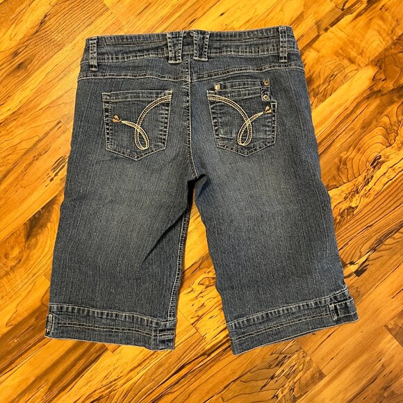 Womens Rewind Bermudas Shorts Jeans Size 7 - Picture 2 of 4